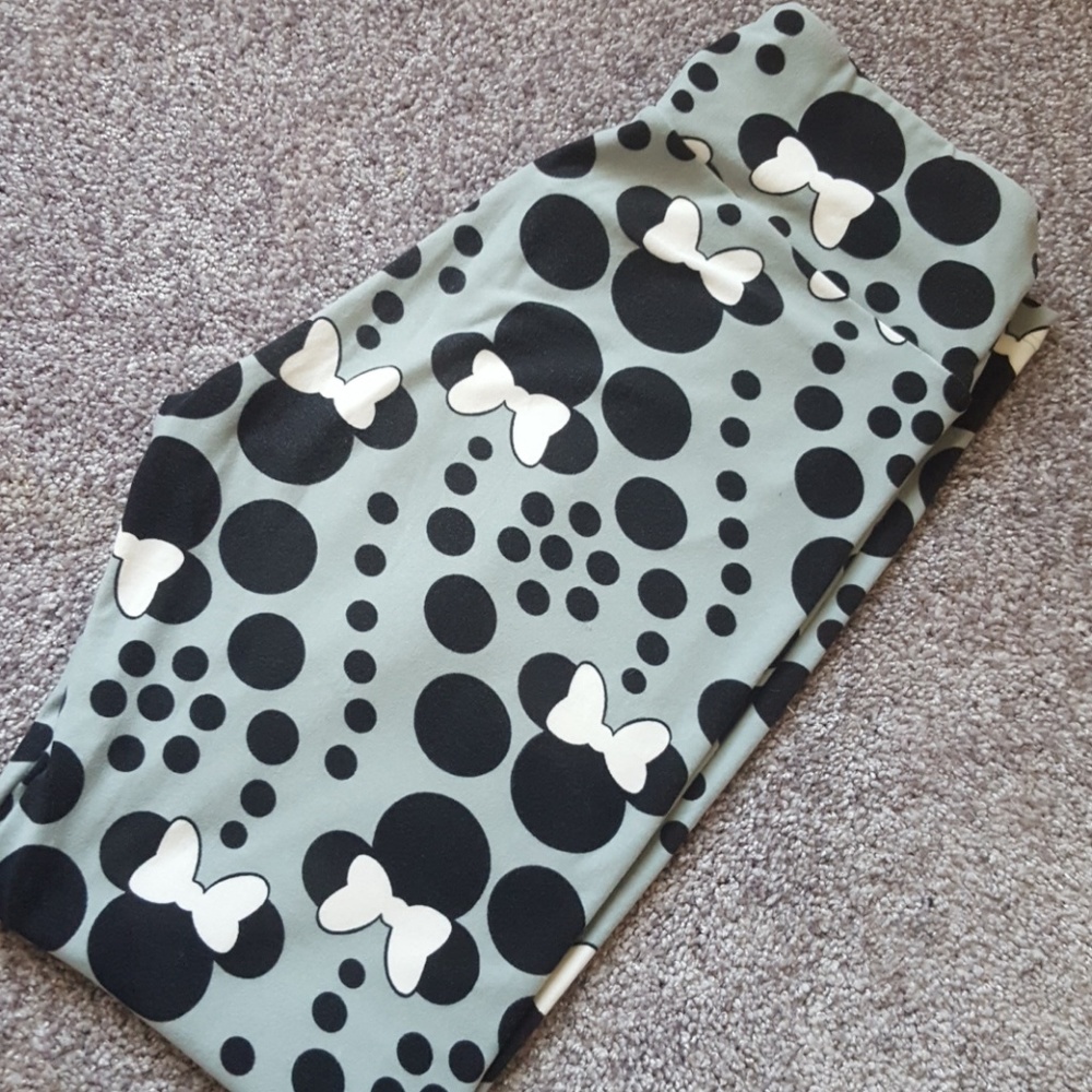 Lularoe Minnie Mouse Leggings OS